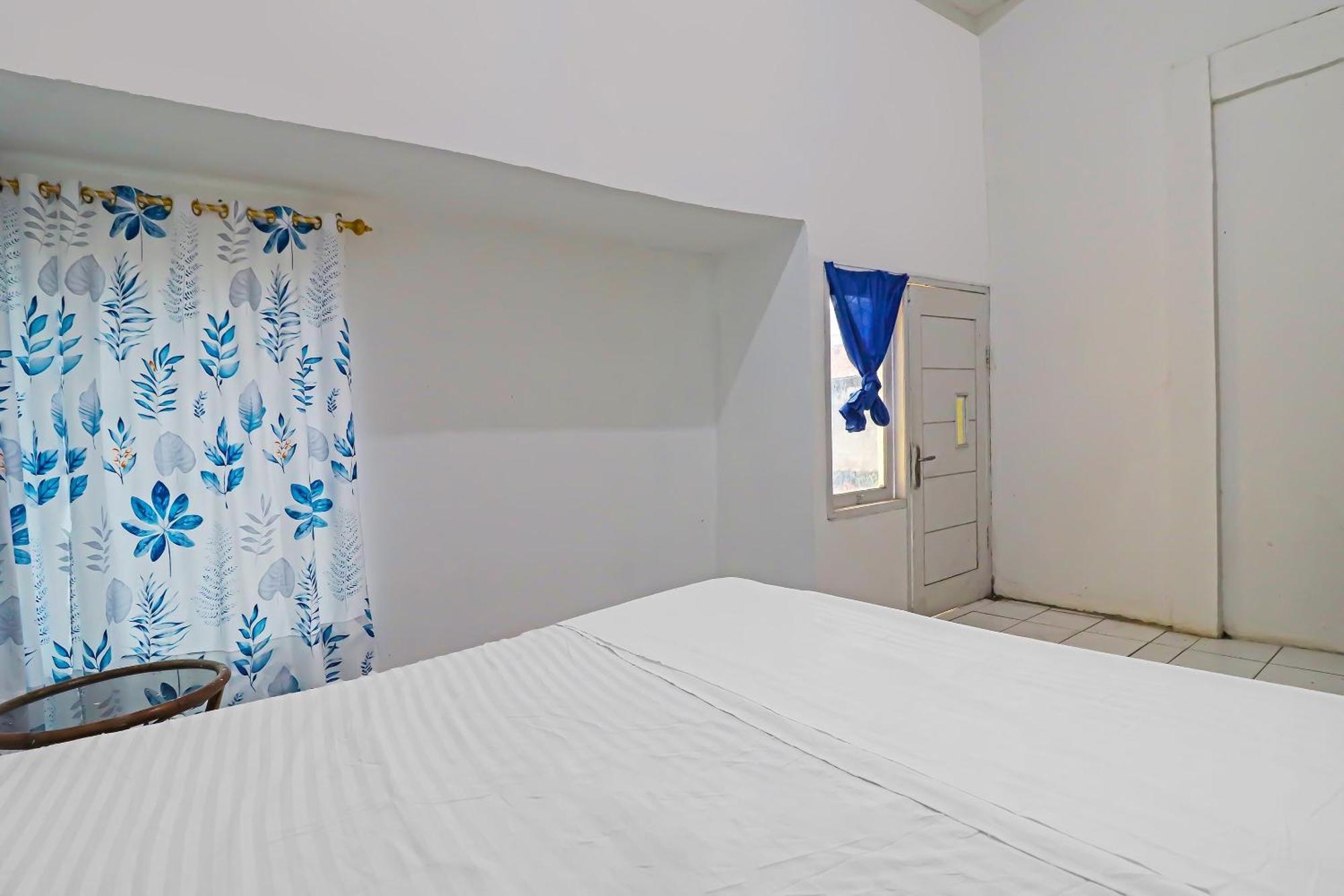 Oyo 92484 Wisma Permata Syariah Bangko 外观 照片